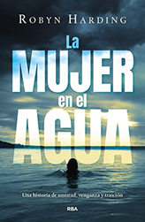 La mujer en el agua
